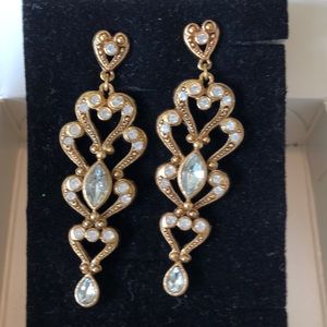 Vintage Avon pierced earrings